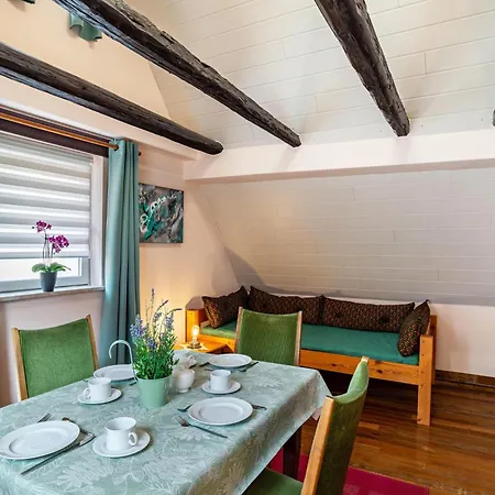 Appartement Blaues Haus Ubstadt-Weiher